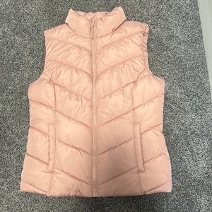 Aeropostale women’s puffer vest
